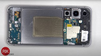 Samsung Galaxy S25 FE parçalama videosu, iyileştirilmiş tamir edilebilirliği ortaya koyuyor