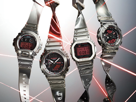 Casio'dan Kırmızı Ekranlı Yeni G-Shock Metal Saatler
