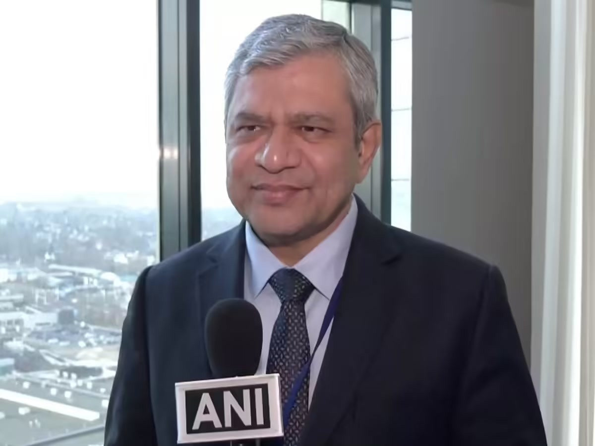 Hindistan BT Bakanı, yakın gelecekte ilk Hint akıllı telefon markalarını göreceğimizi iddia ediyor