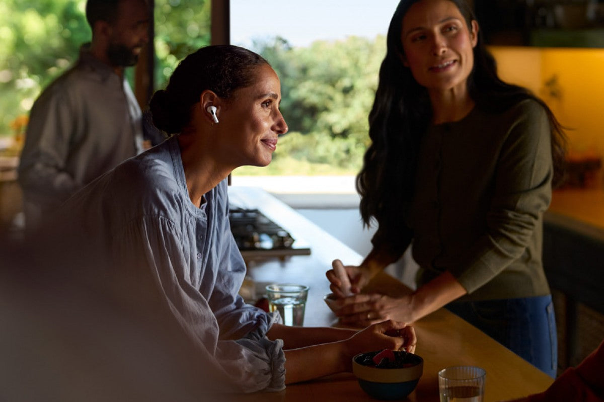 Apple AirPods, iOS 19 ile canlı çeviri özelliği kazanacak