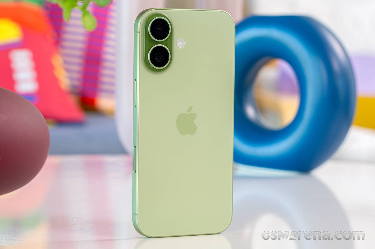 iPhone 18'in gecikmesi başka bir rapor tarafından yeniden doğrulandı