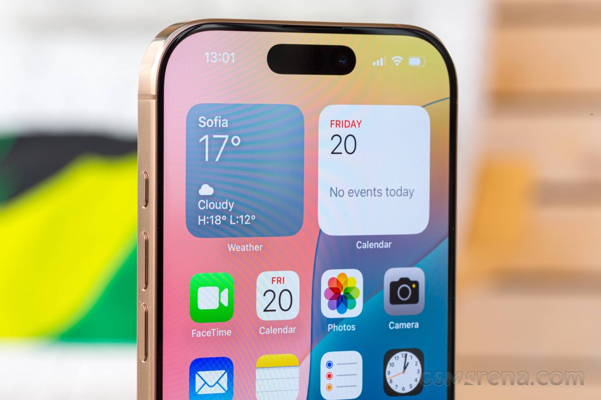 iPhone 18 Pro'nun ekran altı Face ID özelliği şu anda test aşamasında, iddia ediliyor