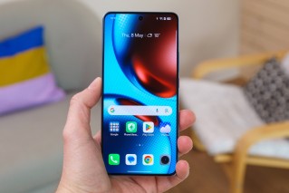 Realme GT 7, laboratuvar testlerimizde yeni pil ömrü kralı oldu
