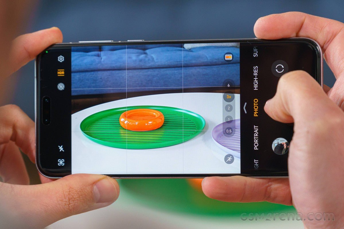 Honor Magic8 Ultra, yükseltilmiş bir periskop telefoto kamerası ile yolda