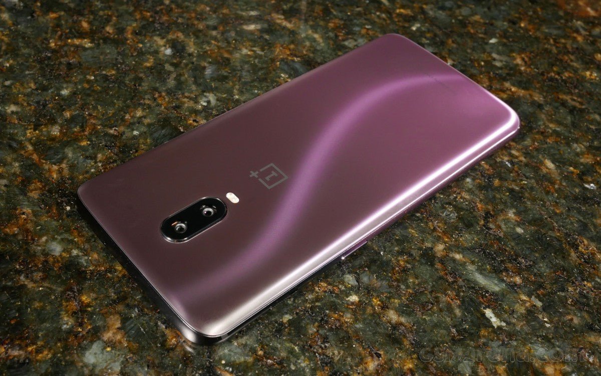 OnePlus Ace 6T renk seçeneği, iddiaya göre OnePlus 6T'den esinlenecek. - Tekno Muaz