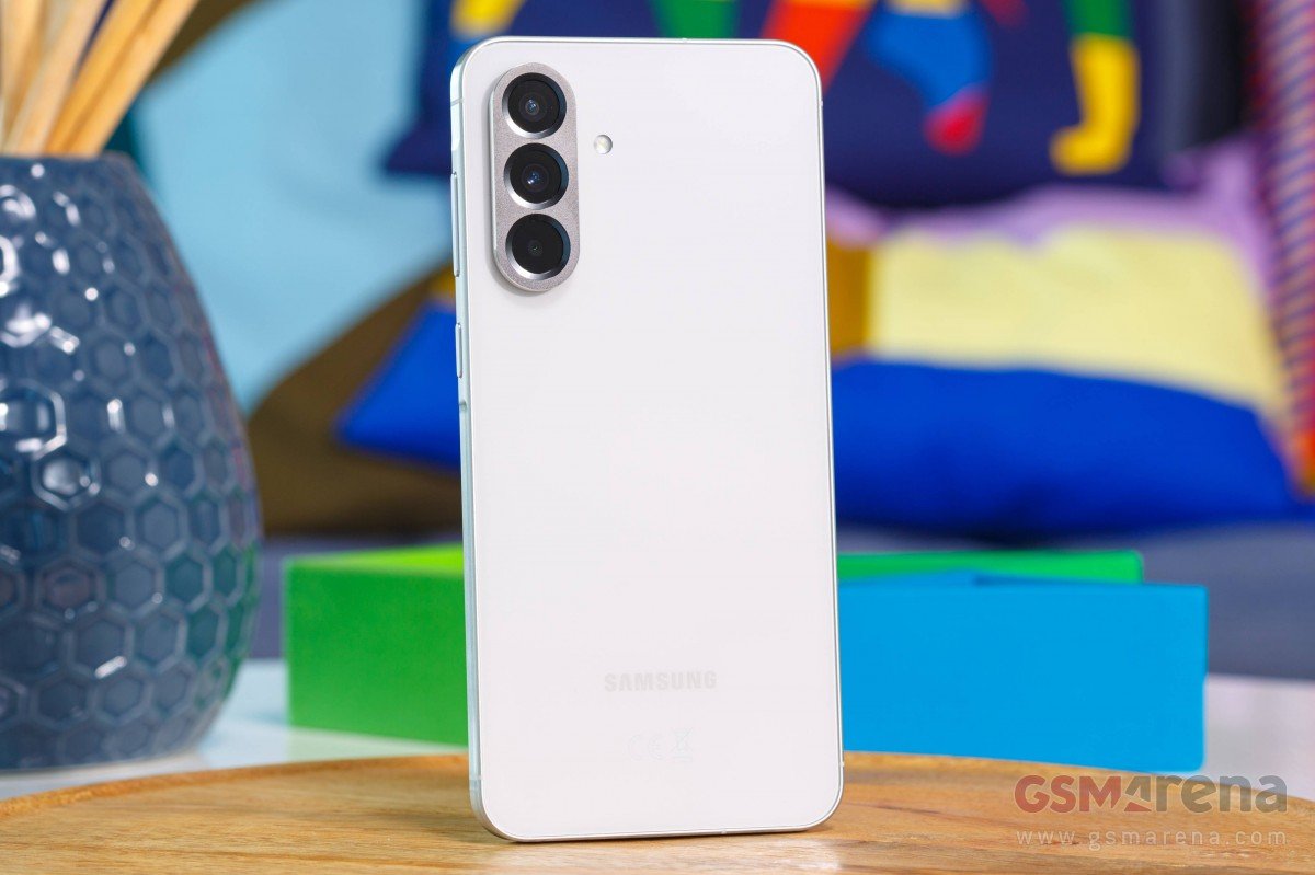 Samsung Galaxy A57 TENAA'da listelendi, özellikler ortaya çıktı