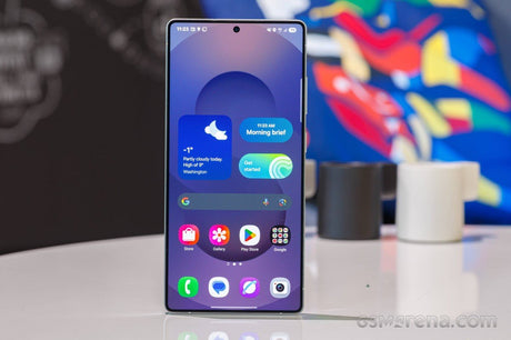Samsung Galaxy S25 Ultra, S25 ve S25+ modellerinin toplamını geride bıraktı. 

(Note: The model names are kept in English as they are product names.) - Tekno Muaz