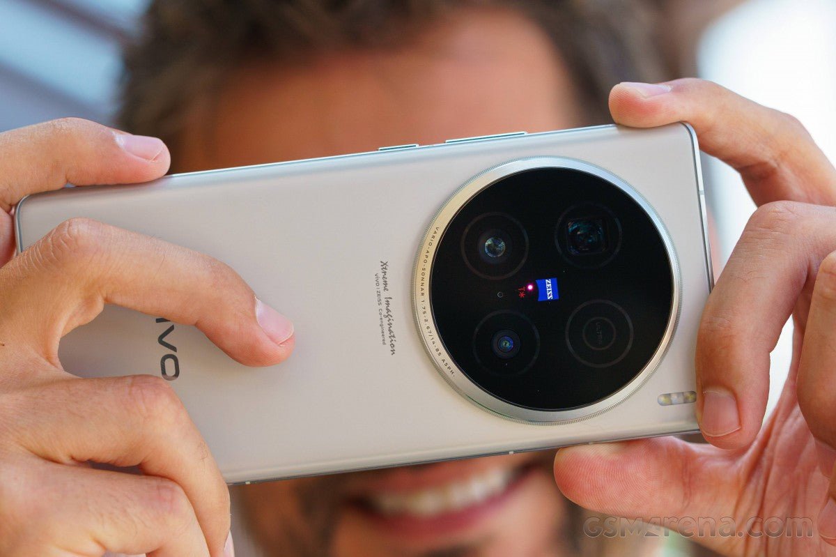 "Vivo X200 Ultra'ya Yenilik: Yepyeni Bir Action Button Geliyor!"