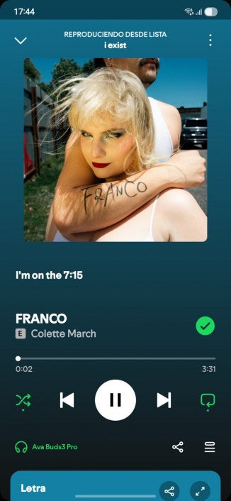 Spotify güncellemesi şarkı sözlerini doğrudan Çalma Ekranınıza yerleştiriyor